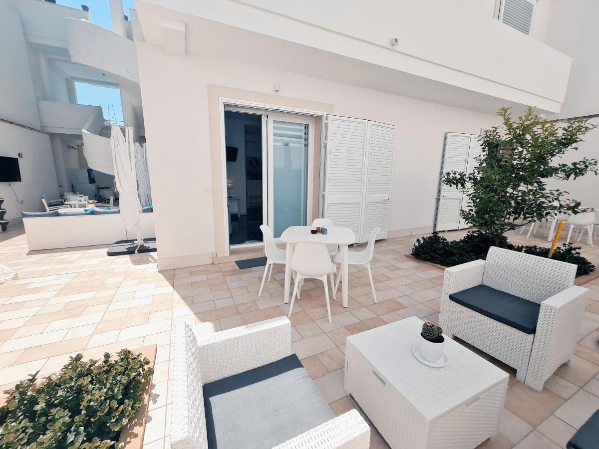 Kalinifta Rooms Apartment Торре-Лапилло Экстерьер фото