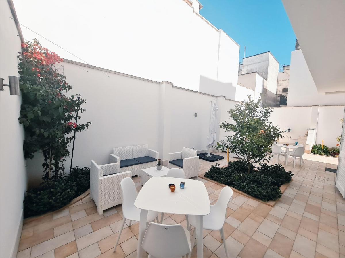 Kalinifta Rooms Apartment Торре-Лапилло Экстерьер фото