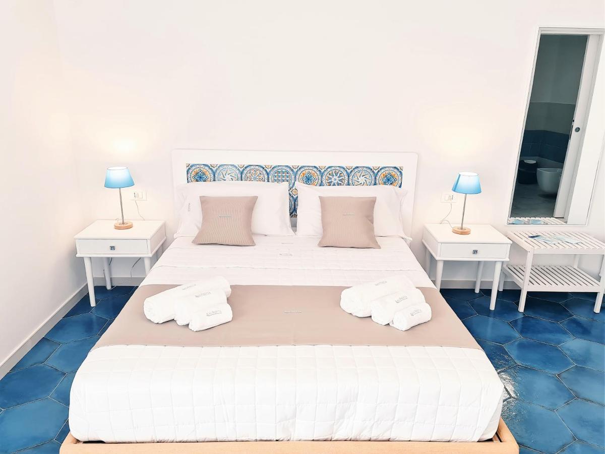 Kalinifta Rooms Apartment Торре-Лапилло Экстерьер фото