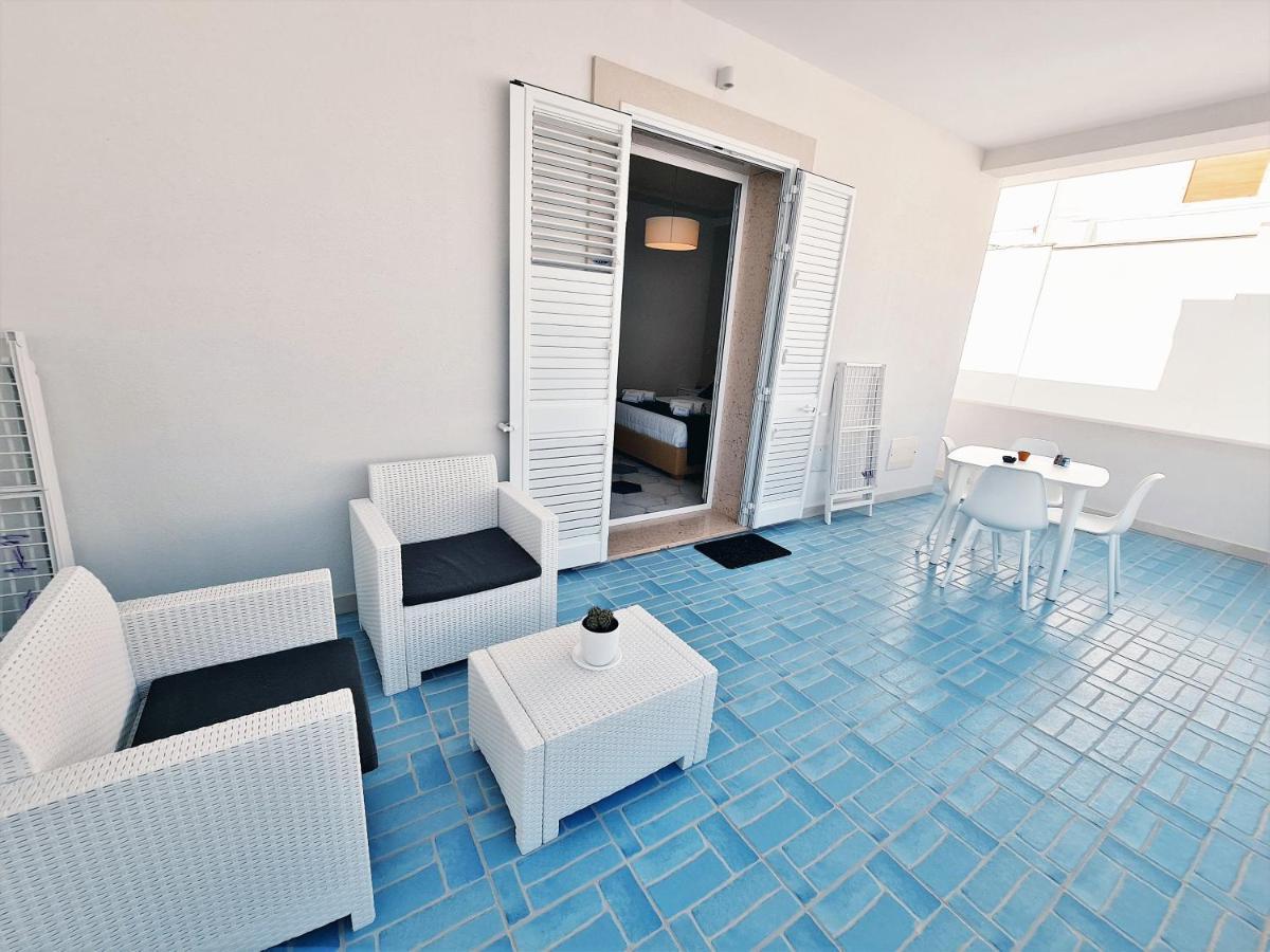 Kalinifta Rooms Apartment Торре-Лапилло Экстерьер фото
