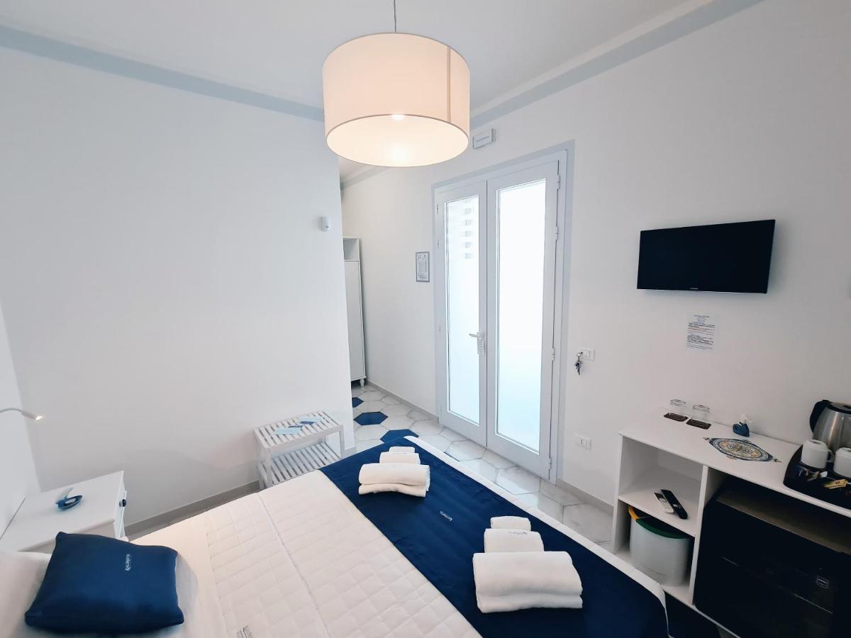 Kalinifta Rooms Apartment Торре-Лапилло Экстерьер фото