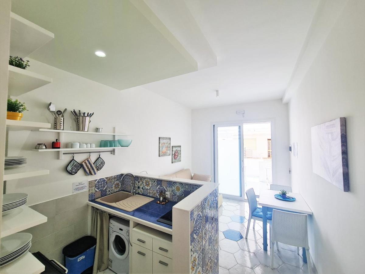 Kalinifta Rooms Apartment Торре-Лапилло Экстерьер фото